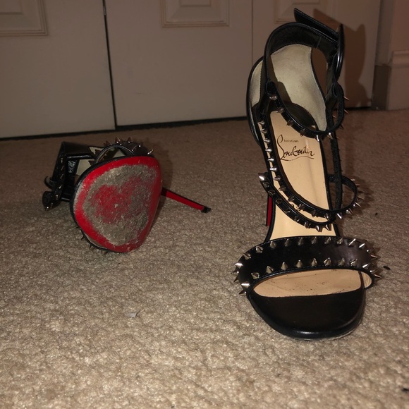 Christian Louboutin’s - Picture 2 of 3